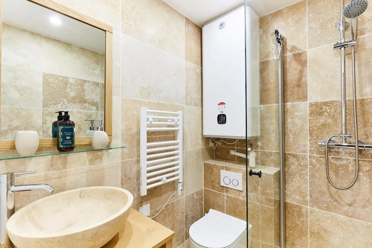 Rue Des Gravilliers - City Apartment Paris 0*,  France