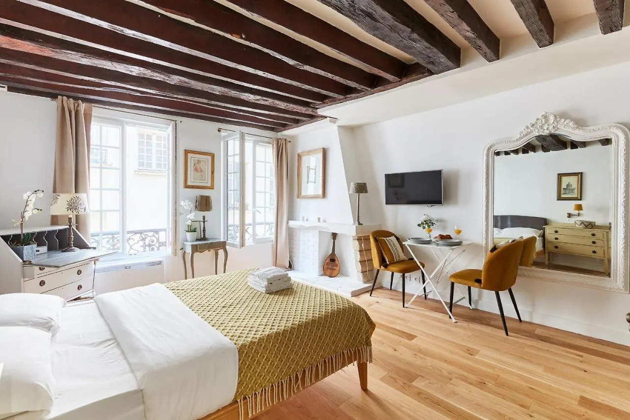 Rue Des Gravilliers - City Apartment Paris 0*,  France