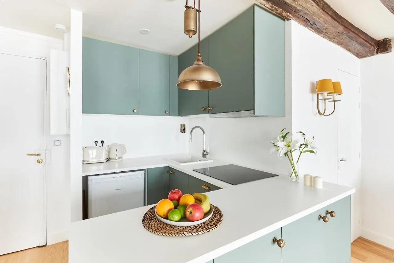 Rue Des Gravilliers - City Apartment Paris France